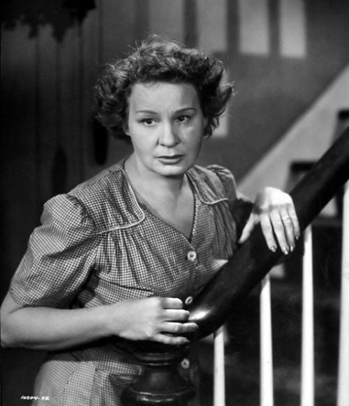 Shirley Booth in the film version of "Come Back, Little Sheba"--an incredible performance. (Photo: classicmoviesblogspot.com)